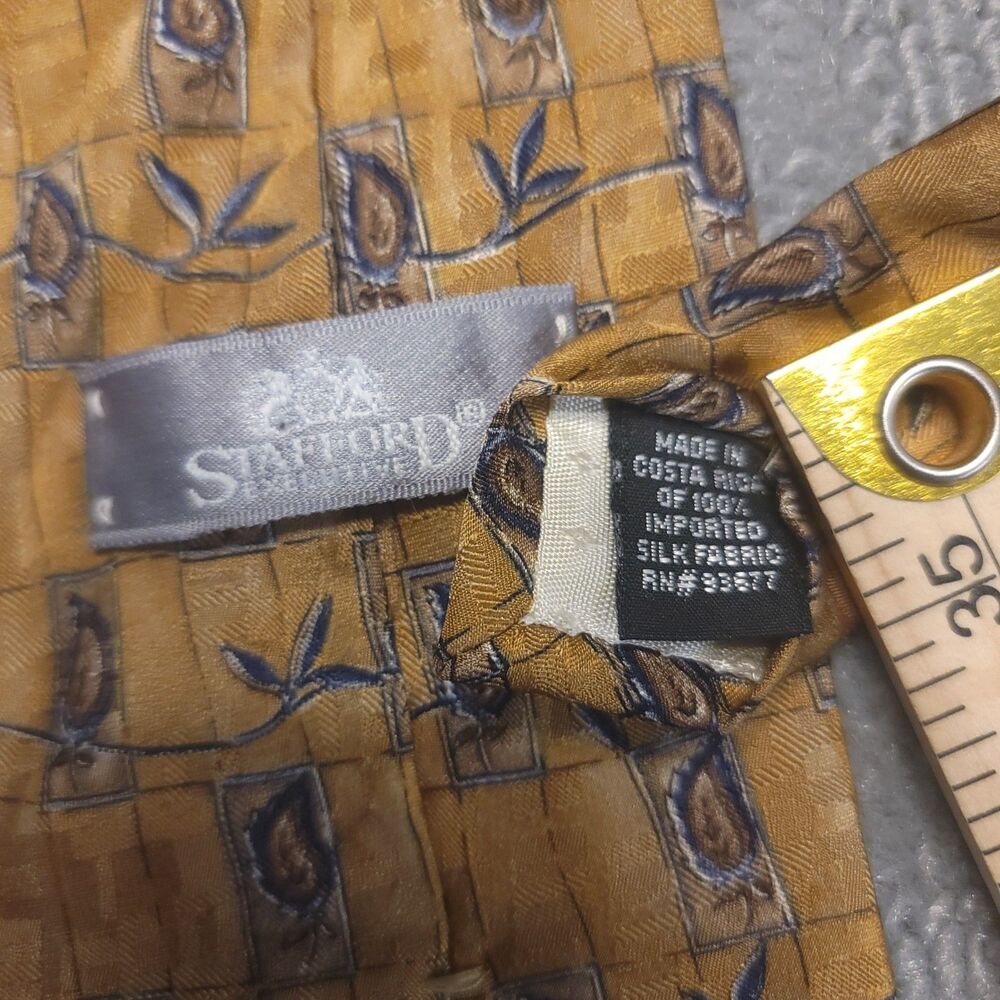 Stafford Executive Neck Tie 100% Silk  Yellow Geometric Abstract - Picture 3 of 6